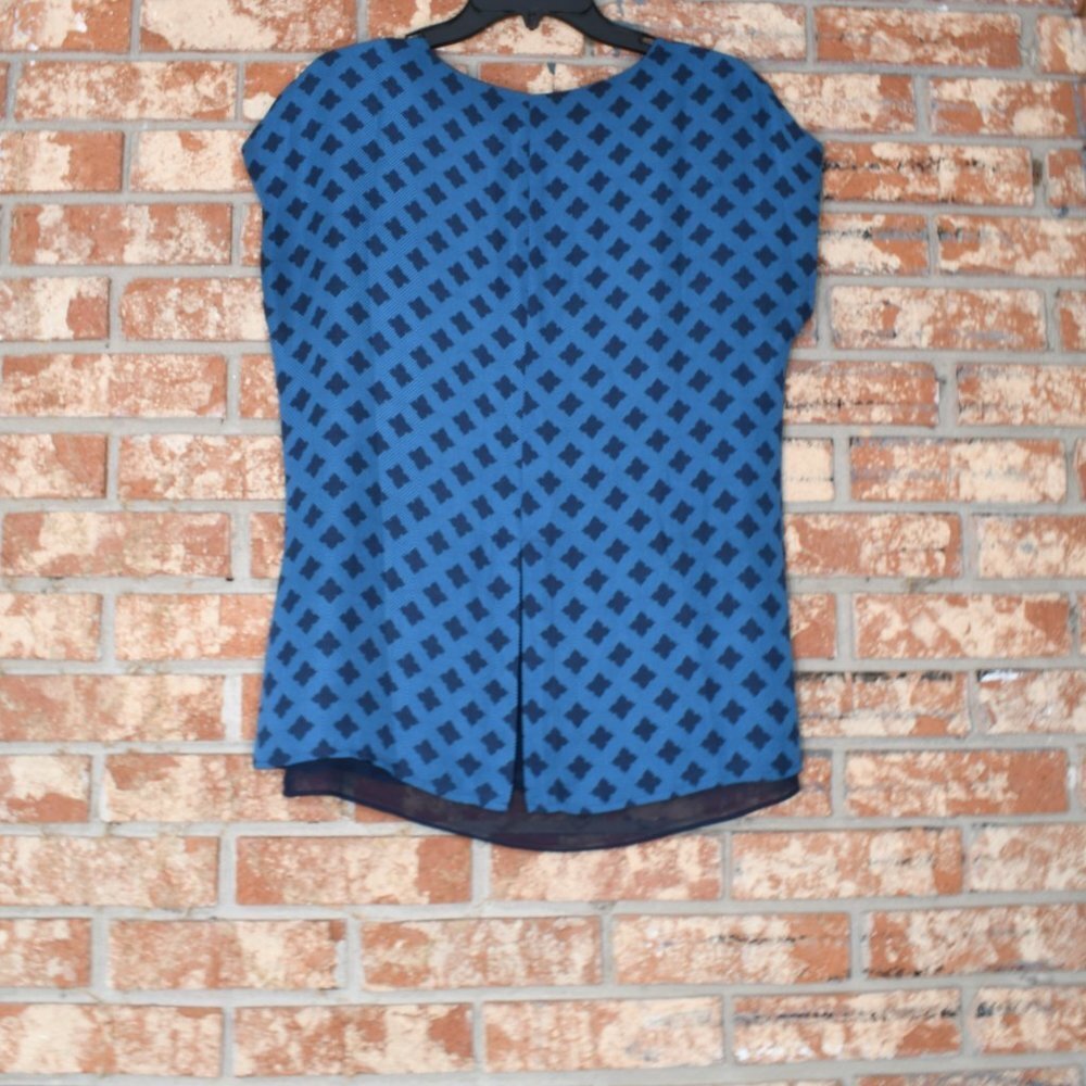 CABI Multicolored Top - Picture 3 of 5